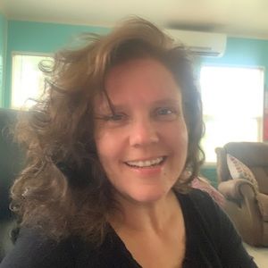 Meet your Posher, Lee